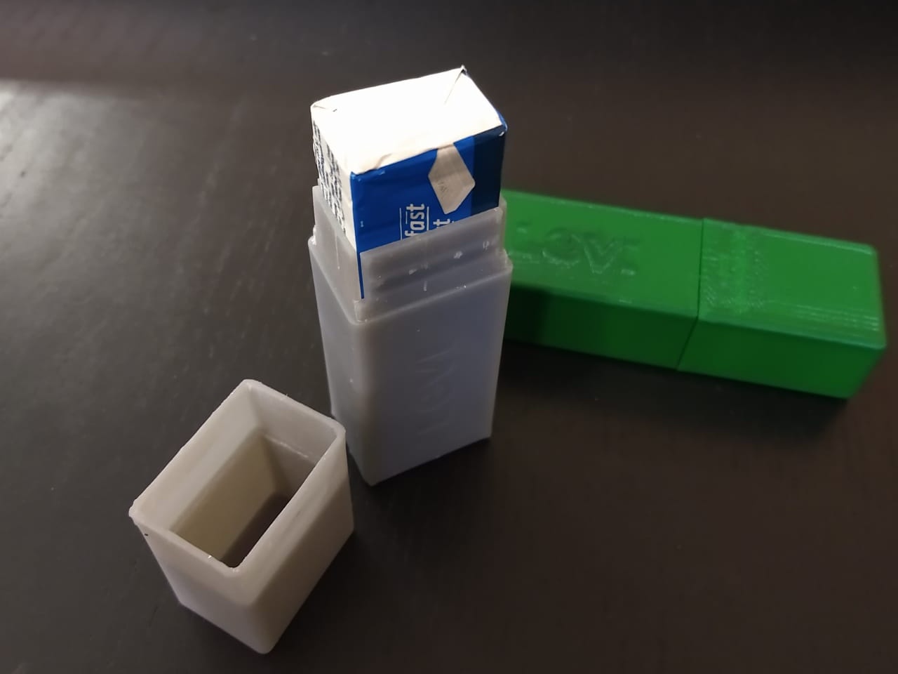3D Printing Limburg | https://www.3dprintinglimburg.nl/files/afbeeldingen/portfolio/Dextro Container 2.jpg